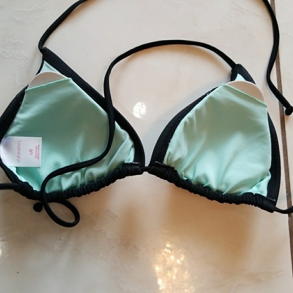 Bikini - Picture 5 of 6